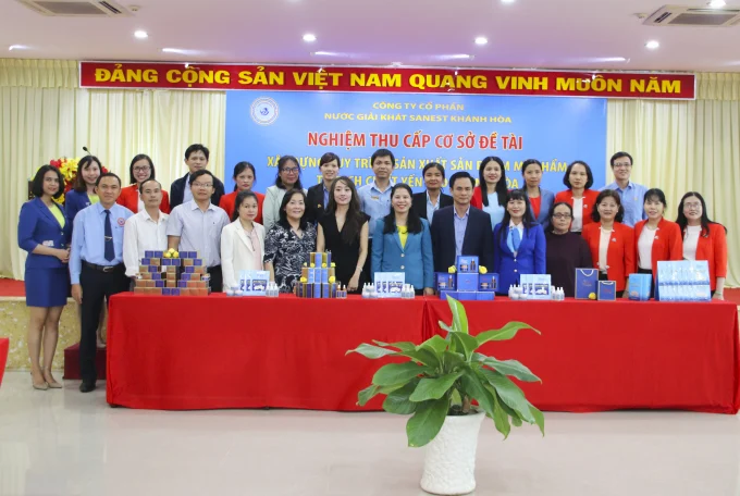 nghien-cuu-thanh-cong-cac-san-pham-lam-dep-tu-yen-sao-khanh-hoa-1